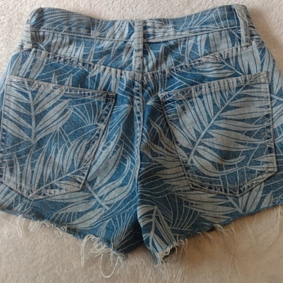 Current/Elliott Denim High Waist Tropical Palm Print Shorts - Picture 4 of 7